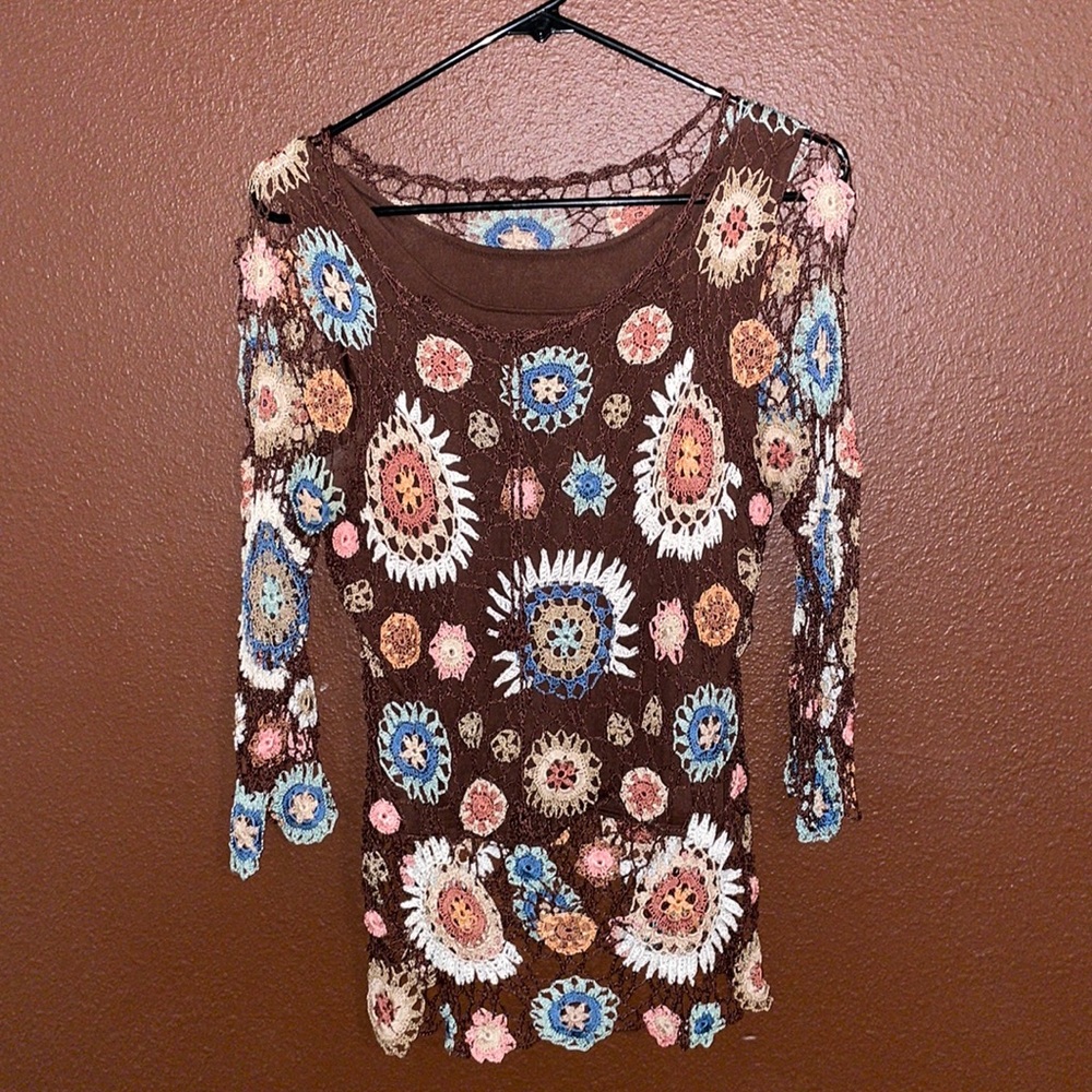 Crochet long sleeve top